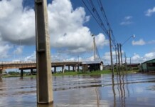 Cheia do Rio Juruá já atinge quatro bairros de Cruzeiro do Sul
