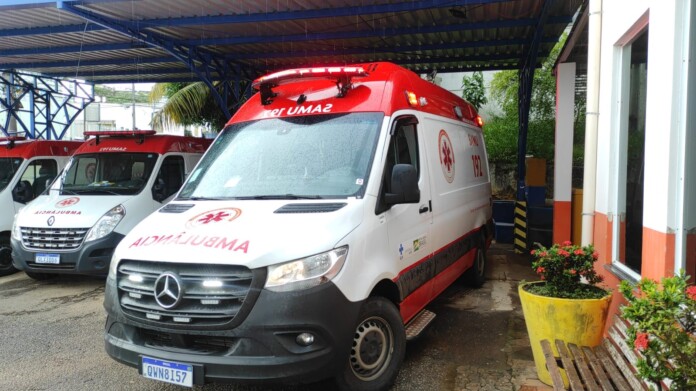 22967F4E-68FE-4FB7-86DD-D02158B16BB8