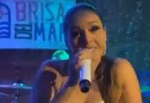 Show é interrompido por cheiro de ‘pum’ e cantora reage: ‘Igual a esse, eu nunca senti