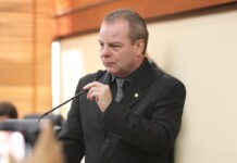 Longo abre discussões sobre indenizações de servidores, PCCRs e aposentadorias especiais