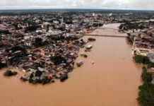 Nível do Rio Acre continua subindo: 2 mil pessoas desalojadas e 500 abrigadas