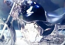 No Acre, mulher é presa após ganhar motocicleta furtada de presente do namorado