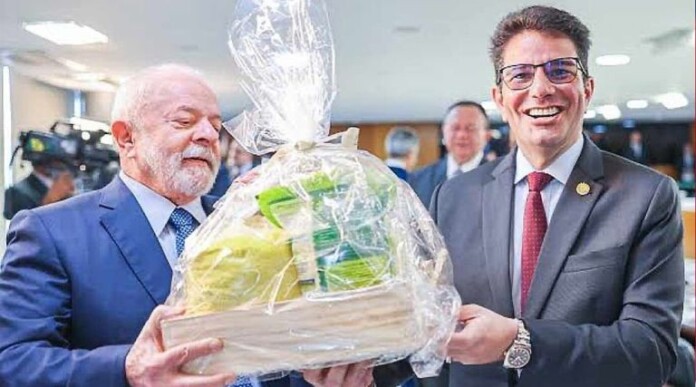 E051DB2A-B3BB-488F-86D5-1BD27A53672D