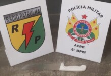 Homem que ameaçava pessoas no centro de Cruzeiro do Sul é preso pela Policia Militar