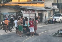 Acidente grave em Cruzeiro do Sul deixa motociclistas feridos