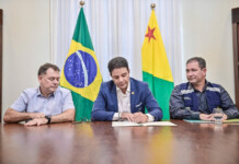 Gladson anuncia construção de novas casas populares; veja