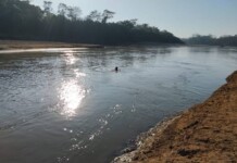 No interior do Acre, homem morto jogado em rio teria ameaçado matar esposa e filhos; cunhados se vingaram