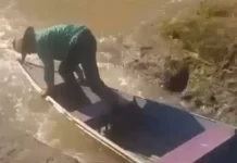VÍDEO: barco naufraga em cachoeira de rio do interior do Acre