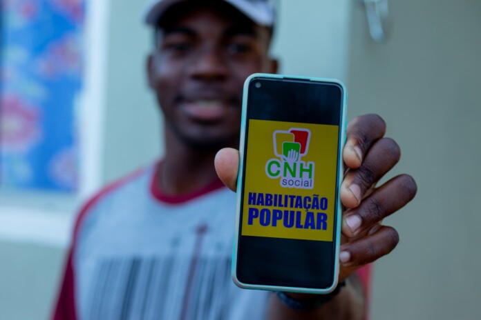 Governo-anuncia-inscricoes-para-obter-a-CNH-GRATUITA-vao-ate-dezembro