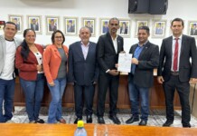 Câmara de Vereadores de Mâncio Lima aprova PL que valoriza Agentes de Endemias e Saúde do município