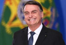 Jair Bolsonaro recebe título de cidadão rio-branquense nesta sexta-feira