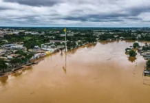 Nível do rio Acre aumenta para 17,68m e transforma cheia de 2024 na terceira maior da história