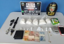 No Juruá, polícia desfaz ponto de venda de drogas e prende traficante