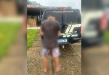 Homem é preso por subornar menina de 13 anos em troca de fotos íntimas