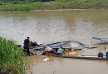 Lancha naufraga no trajeto entre Cruzeiro do Sul e Marechal Thaumaturgo