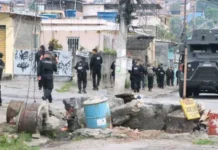 CENÁRIO DE GUERRA: Operação policial deixa pelo menos 64 mortos no Rio de Janeiro