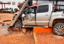 Acre registra 92 colisões de veículos contra postes em 2025, uma queda de 20%