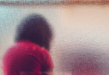 Mãe flagra estupro de filha de 10 anos e entra em luta corporal com suspeito