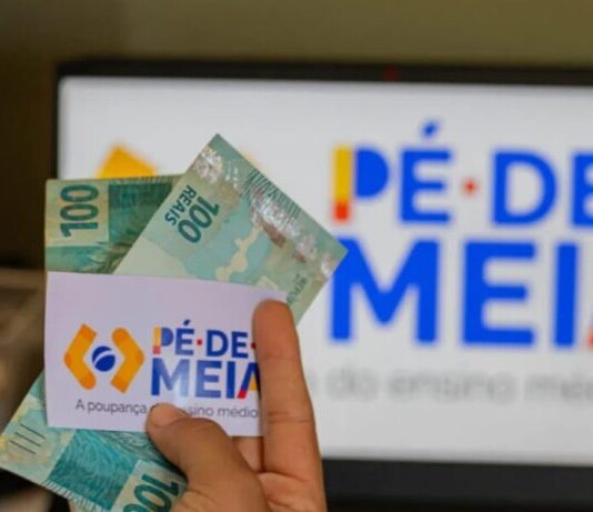 Pé-de-meia: pagamento para estudantes nascidos em julho e agosto inicia