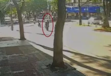 Imagens mostram jovem empinando moto segundos antes de acidente fatal