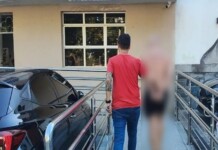 Professor é preso após trocar notas altas por fotos íntimas de alunos