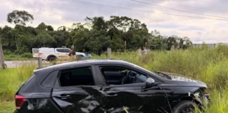 Homem é preso após acidente entre carros em Cruzeiro do Sul