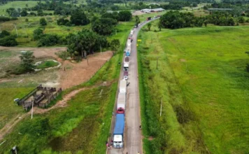BR-364 é liberada no interior do Acre após negociações entre manifestantes e PRF