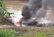 Voadeira pega fogo no interior do Acre e motorista sofre queimaduras ao tentar apagar chamas