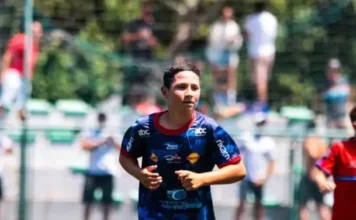 Jogador de 11 anos de escolinha do Zico está entre vítimas de temporal em Juiz de Fora