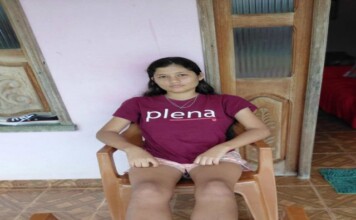Em Cruzeiro do Sul, estudante de 17 anos fica sem mobilidade nas pernas; Ela pede apoio das autoridades de saúde para identificar seu problema
