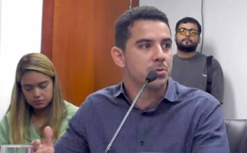 Secretário revela na Aleac que empresários usam laranjas para tentar burlar a administração e concorrem às licitações