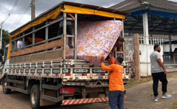 Com vazante do Rio Juruá, famílias começam a voltar para casa em Cruzeiro