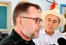 “Com humildade e pé no chão, vamos trabalhar para servir bem a população”, diz Alysson Bestene ao assumir Prefeitura