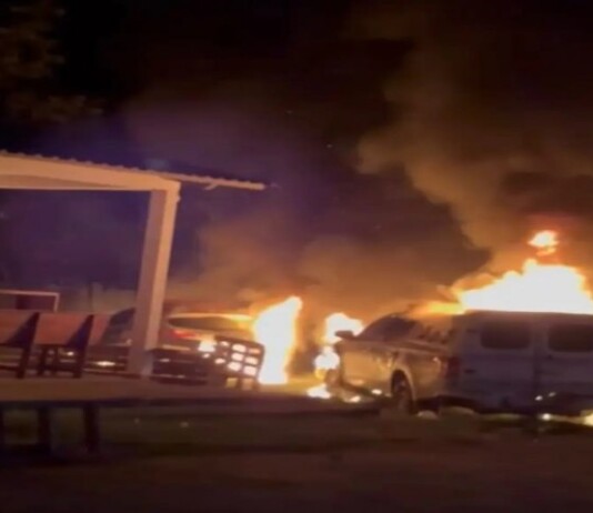 Incêndio em viaturas em Mâncio Lima deixa polícia do Estado do Acre em alerta
