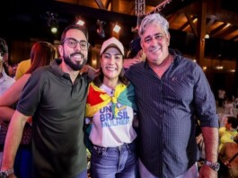 PULOU DE LADO: Chicão da Distribuidora aparece ao lado de Mailza Assis em evento de pré-candidatura