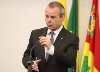 Pedro Longo defende autonomia da Polícia Militar em Feijó para reforçar segurança no município