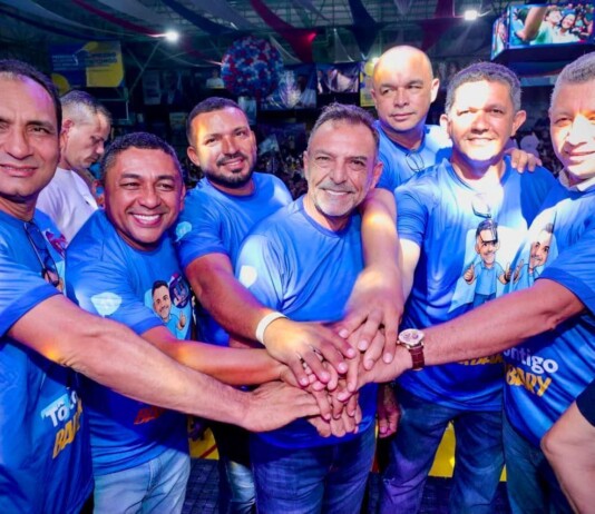 Ao lado dos prefeitos do Juruá, Zezinho Barbary tem candidatura à reeleição homologada