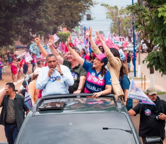Mailza é recebida com maior carreata já vista no Quinari: “Minha terra, gratidão pelo reconhecimento”
